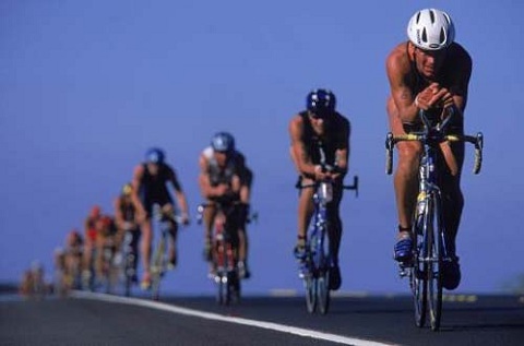 Hur kvalar man till Ironman World Championship på Hawaii?