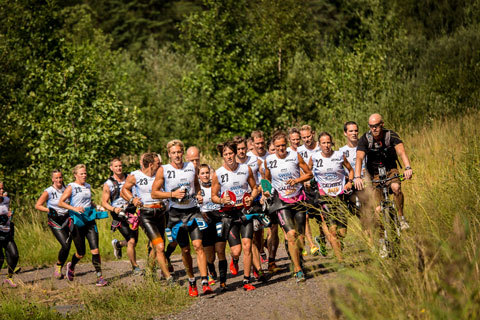 Swimrun mitt i Karlstad