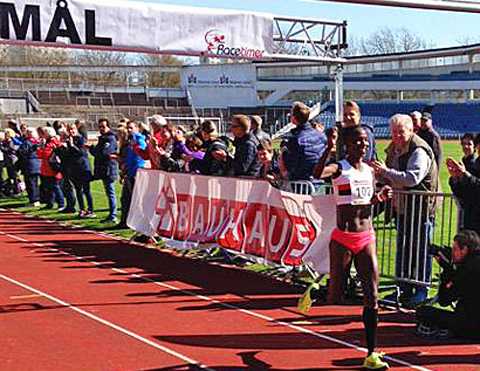 Isabellah blev historisk mästare och guld till Frida i K22
