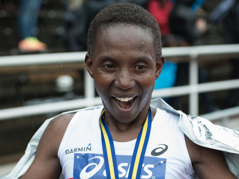 Regn, svett och glädje! Stockholm Marathon 2015 i bilder