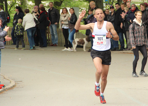 Adil Bouafif avstängd för dopingförseelse